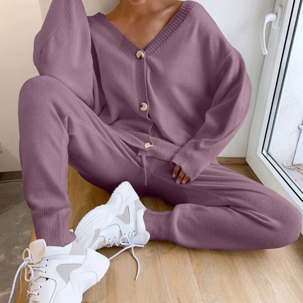Knitted tracksuit